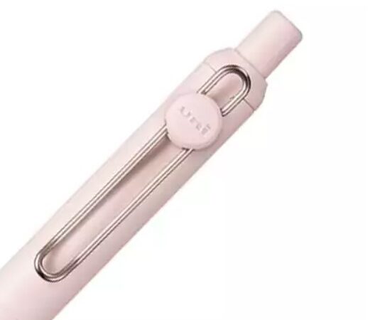 Caneta rollerball ou esferográfica: qual escolher para anotações rápidas?
